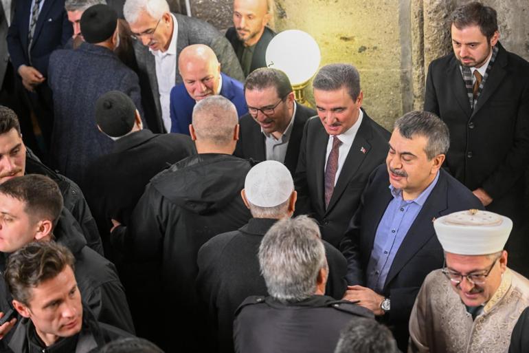 İçişleri Bakanı Çiftçi ile Milli Eğitim Bakanı Tekin, bayramı Erzurumda karşıladı