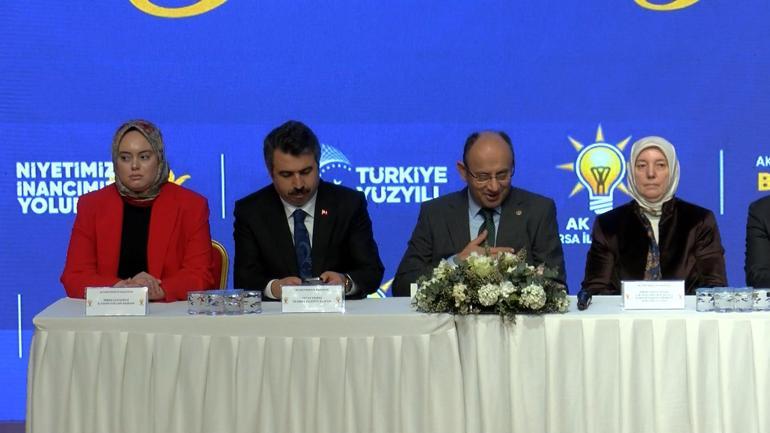 AK Parti teşkilatı, Ala ve Varank’ın katıldığı toplantıda bayramlaştı