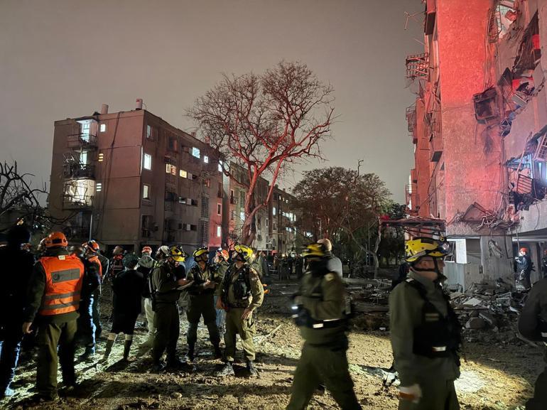 İsrail - Arad kenti füzelerle vuruldu; 6 ölü, 100ün üzerinde yaralı