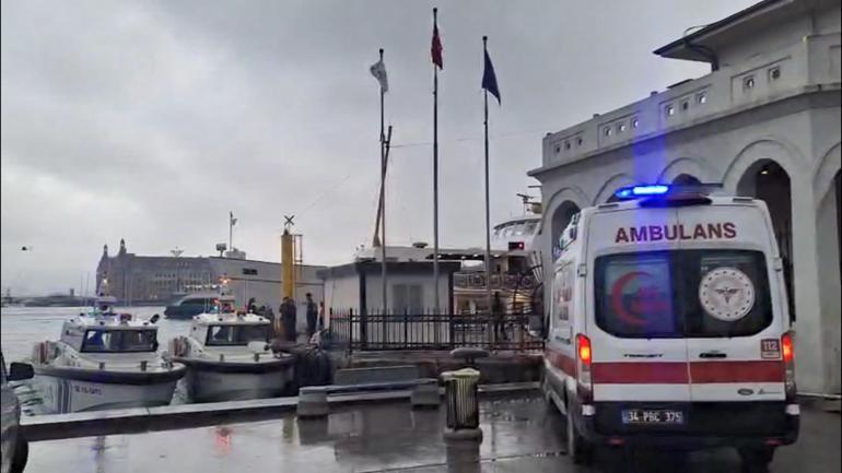 Kadıköyde denizde erkek cesedi bulundu