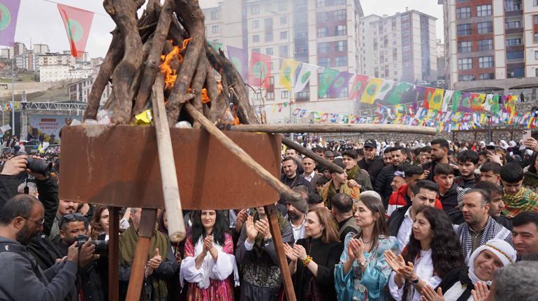 DEM Parti’li Hatimoğulları: 2026 nevruzu demokratik toplumu inşa etmenin çağrısıdır