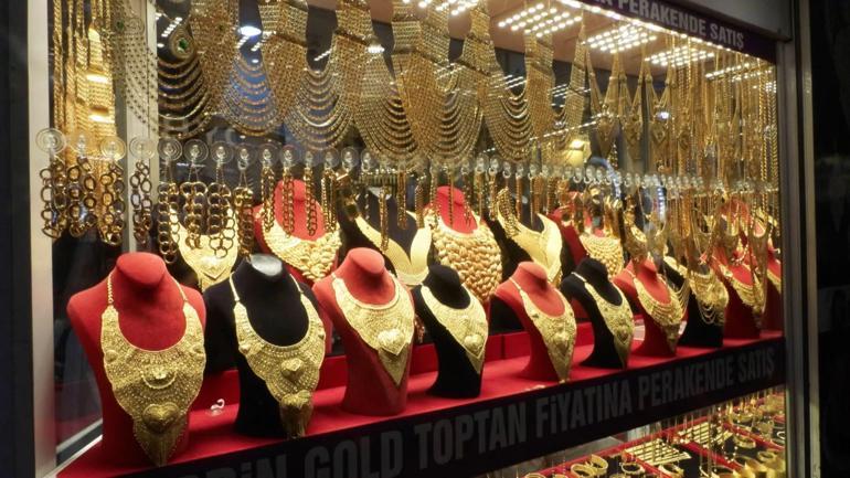 Altın fiyatlarındaki düşüş Kapalıçarşıda yoğunluk oluşturdu