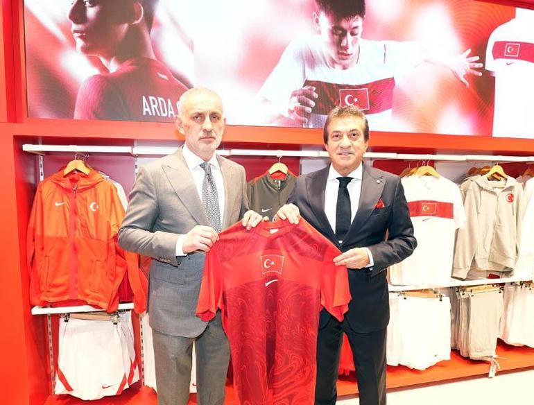 İbrahim Hacıosmanoğlu: Allahın izniyle Dünya Kupasına gideceğiz