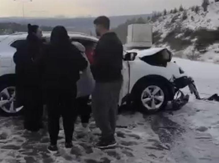 Ankarada sağanak ve dolu yağışı etkili oldu