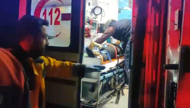 Elazığ’da otomobil şarampole yuvarlandı: 5 yaralı