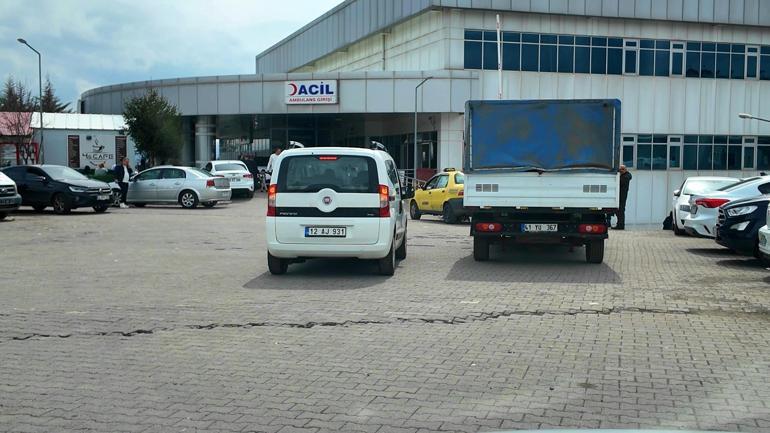 Sınıfta sıkılan kar spreyinden etkilenen 30 öğrenci hastaneye kaldırıldı