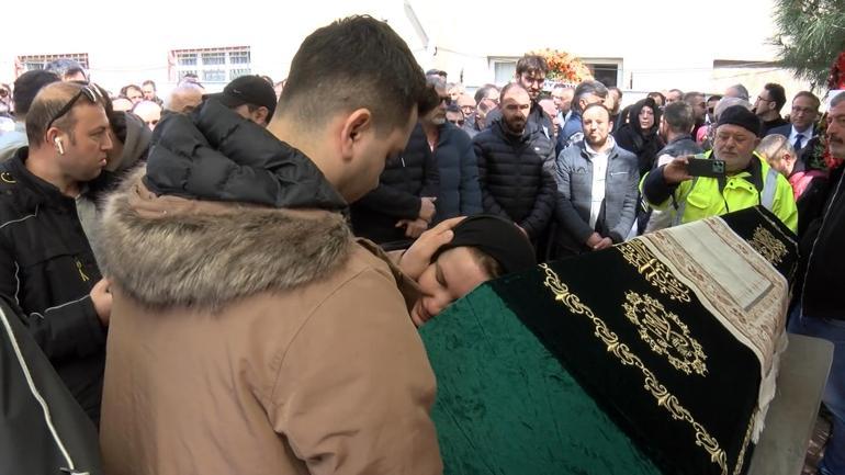 Pendikte otopark tartışmasında kızının yanında öldürülen baba son yolculuğuna uğurlandı