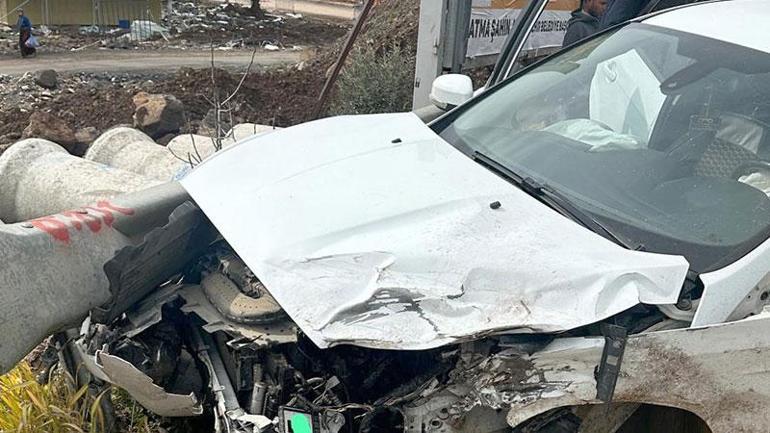 Gaziantep’te TIR ile otomobil çarpıştı: 2 yaralı