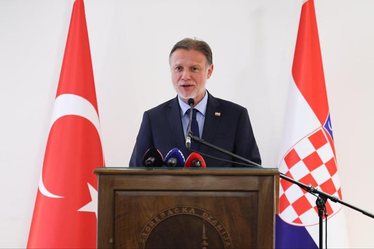 TBMM Başkanı Kurtulmuş, Zagreb Camii ve İslam Merkezi’nde ‘Ayasofya’ temalı sergi açılışında konuştu