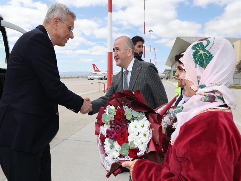 Bakan Memişoğlu: Günlük 3 milyondan fazla muayene ve sağlık hizmeti sunuyoruz