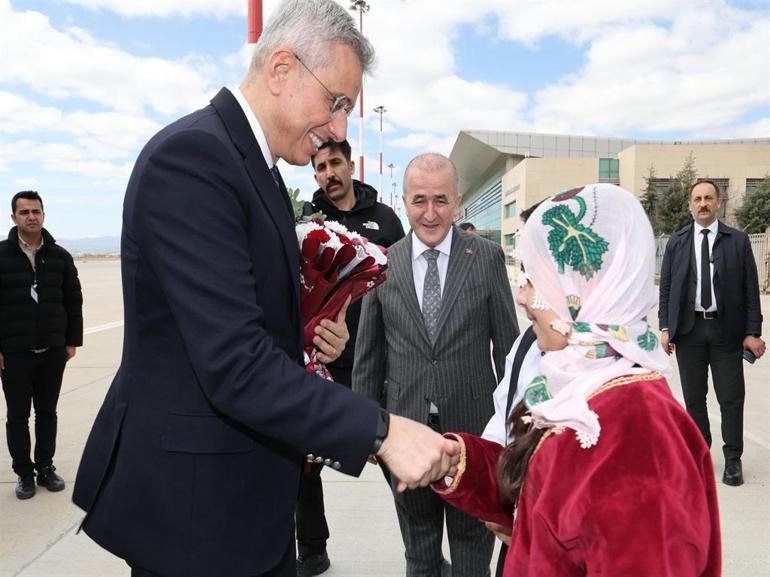 Bakan Memişoğlu: Günlük 3 milyondan fazla muayene ve sağlık hizmeti sunuyoruz