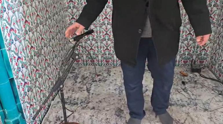 Cezaevinden izinli çıktı, girdiği 3 camideki ses sistemlerini sopayla kırıp söktü
