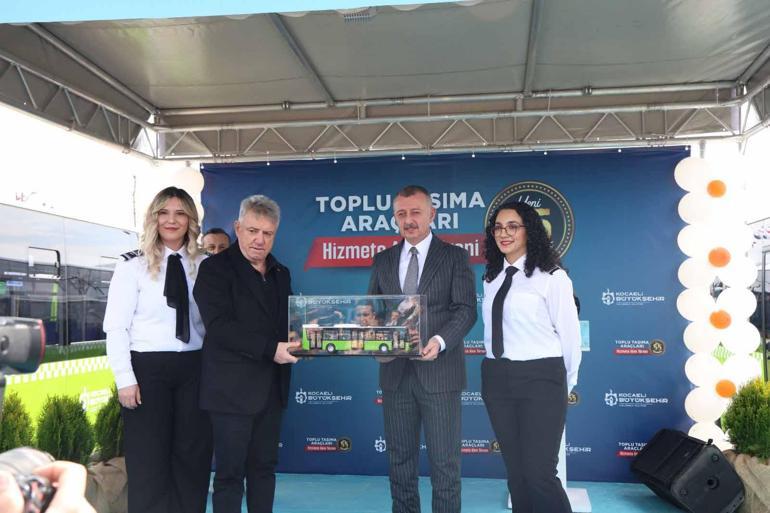 Kocaeli Büyükşehir Belediyesi, 4 ayda 123 otobüsü filosuna dahil etti