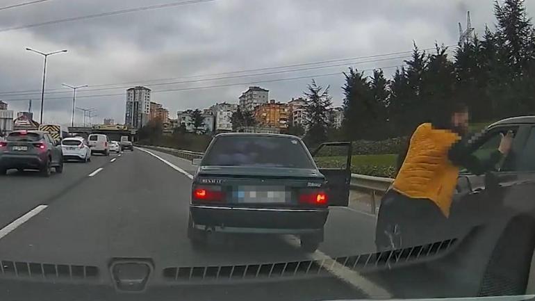 Ümraniyede aracından inip sürücüye saldıran şüpheliye 360 bin lira ceza