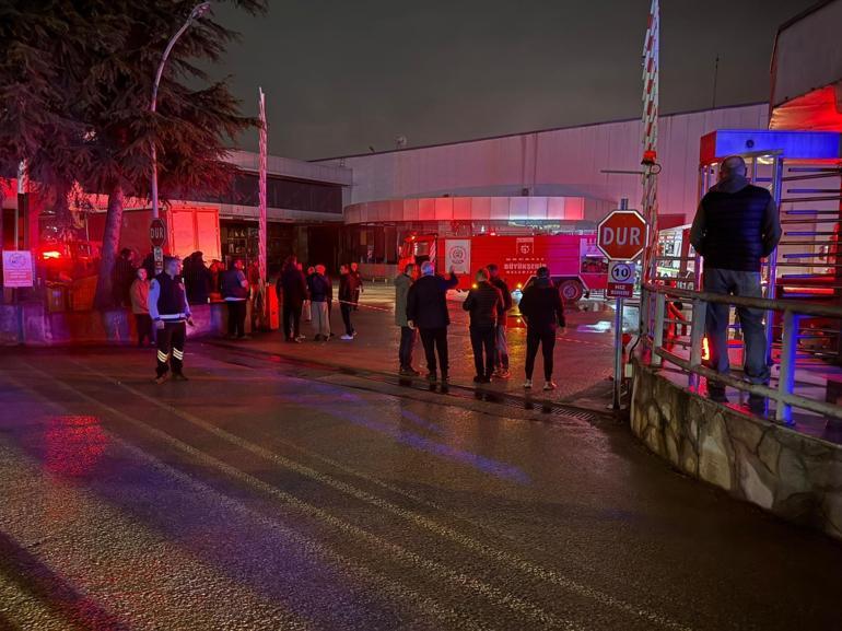 Raf imalatı yapılan fabrikada yangın