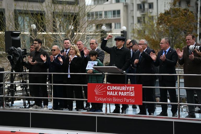 Özgür Özel: Ne Ömer’i ne Ekrem’i veririz