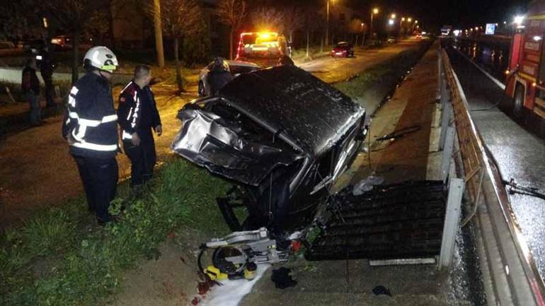 Edirne’de cip ile otomobilin çarpıştığı kazada 3 kişi yaralandı: Kaza sonrası kaçan kedi bulunamadı