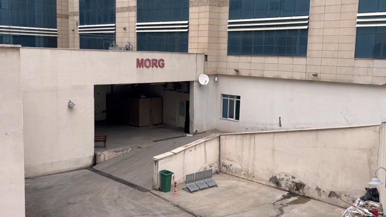 Siirtte halı sahada fenalaşan memur hayatını kaybetti