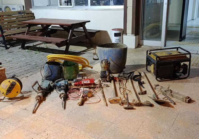 Kırıkkalede kaçak kazı yapıp define arayan 4 kişi, suçüstü yakalandı