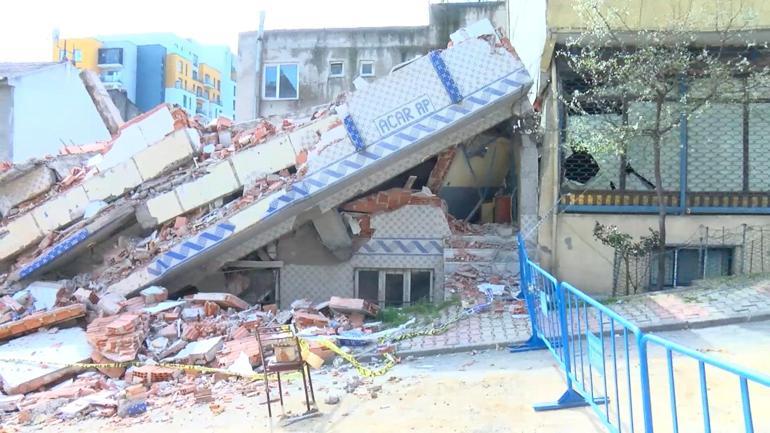 Sultangazide kentsel dönüşüm kapsamında apartman yıkıldı; yandaki binada hasar oluştu