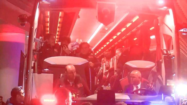 A Milli Futbol Takımı Türkiyeye döndü