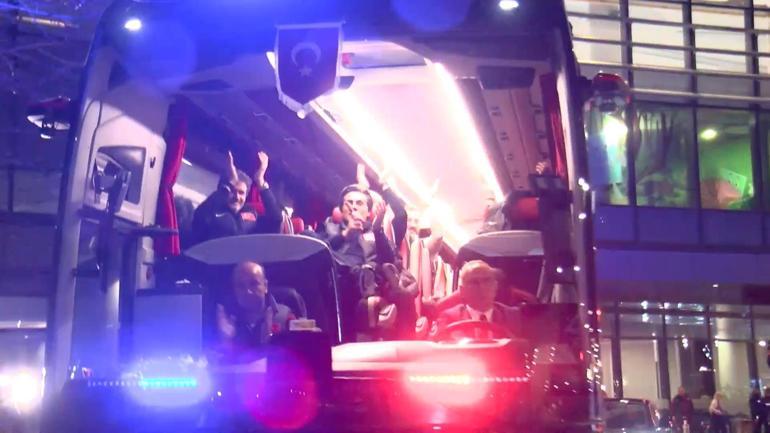 A Milli Futbol Takımı Türkiyeye döndü