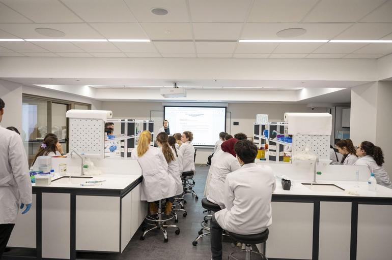 BAU’nun ‘Innoversity’ modeliyle oluşturduğu Beşiktaş’taki yeni ek binası hizmete açıldı