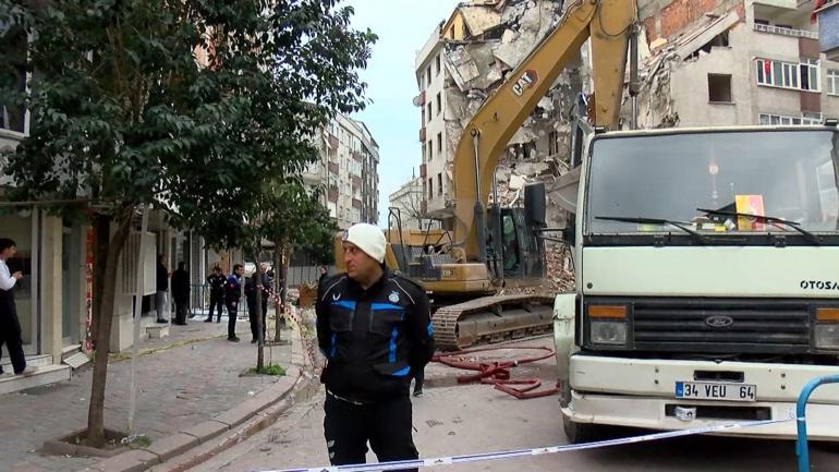 Zeytinburnunda inşaattan beton parçası düştü; 6 yaşındaki çocuk öldü