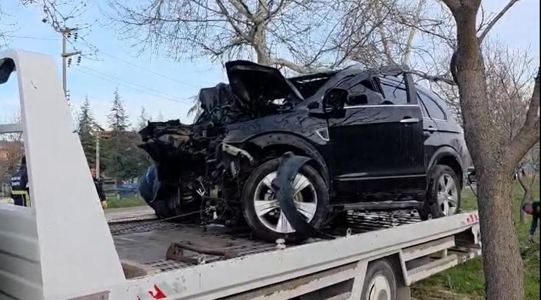 Tokat’ta cip ağaca çarpıp alev aldı: 1 ölü, 2 yaralı