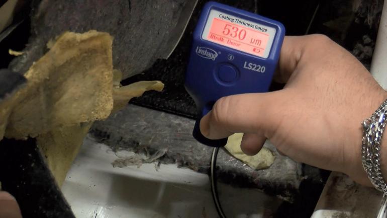 Sultangazide yeni aldığı otomobili ekspertize götürdü; iki aracın birleştirildiği ortaya çıktı