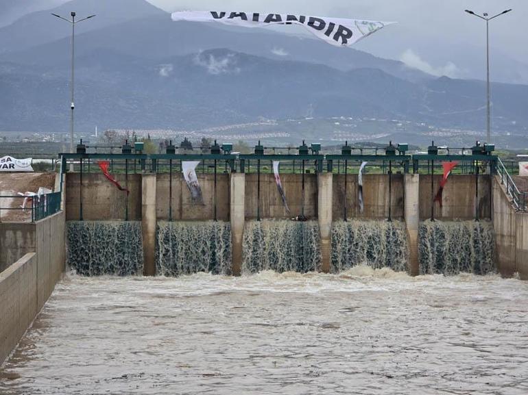 Karasu Regülatörü ve Derivasyon Kanalı açıldı; 585 bin dekar arazi sulanacak