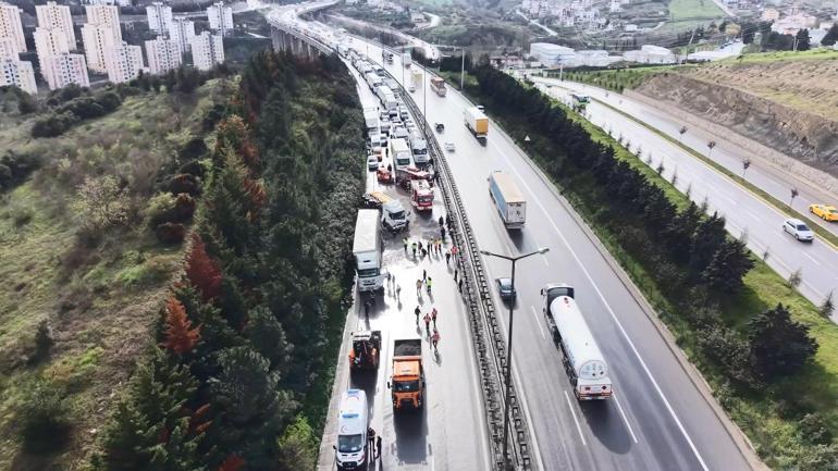 TEM’de 2 TIR, tanker ve otomobil çarpıştı: 2 ölü