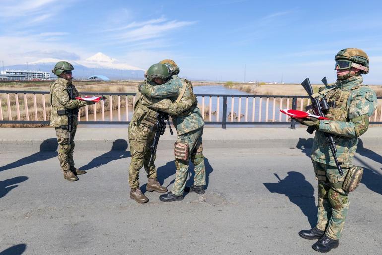 Nahçıvan Müstakil Ordu Komutanlığı birlikleri Türkiyeye geldi