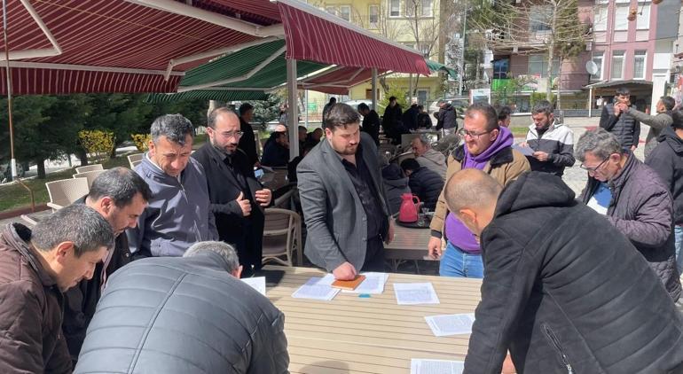 Santral işçileri, ücretsiz izne karşı eylem yaptı