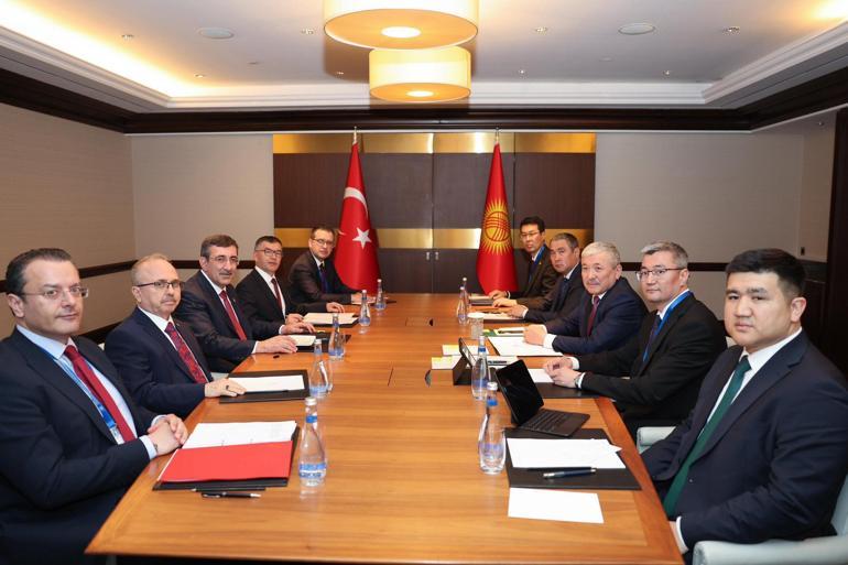 Cumhurbaşkanı Yardımcısı Yılmaz, Azerbaycan Cumhurbaşkanı Aliyev ile görüştü