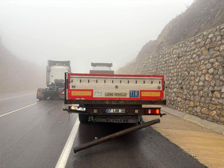 Kazada ölen kızının cenazesini, gözyaşları arasında aldı