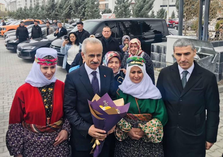Bakan Uraloğlu: Biz laf değil eser üretiyoruz