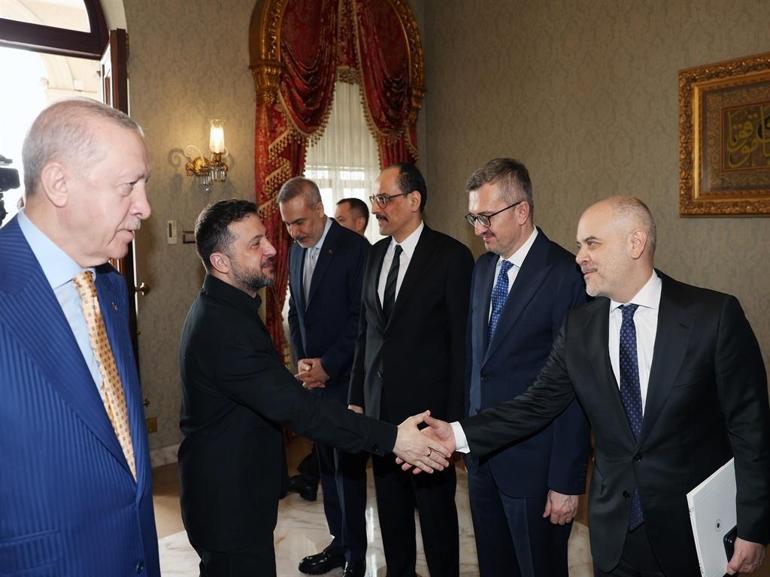 Zelenski ile Cumhurbaşkanı Erdoğan’ın görüşmesi başladı