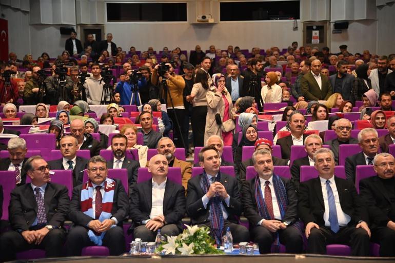 Bakan Bayraktar: Dünyada büyük bir dönüşümün eşiğindeyiz