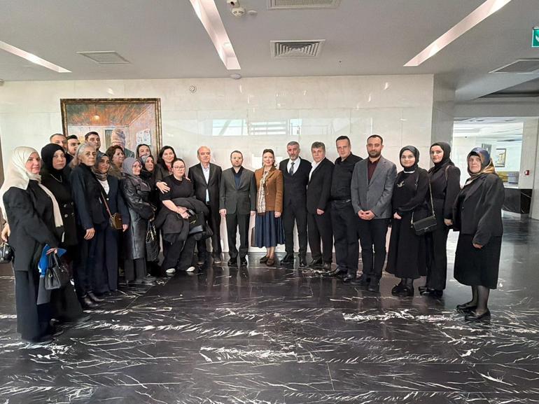 Bakan Gürlek, suça sürüklenen çocukların mağdur ettiği ailelerle bir araya geldi