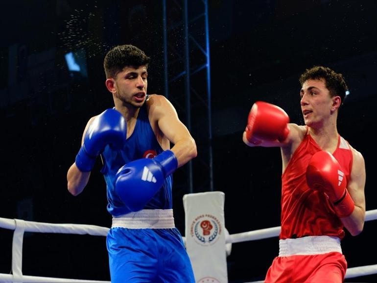 Ahmet Cömert Boğaziçi Uluslararası Boks Turnuvası sona erdi