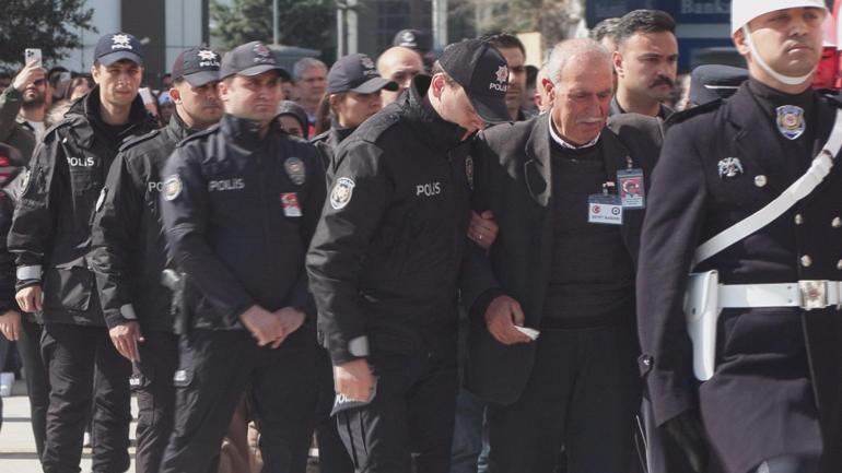 Şehit polis memuru Seçkin Yalçın için İstanbul Emniyet Müdürlüğü’nde tören düzenlendi