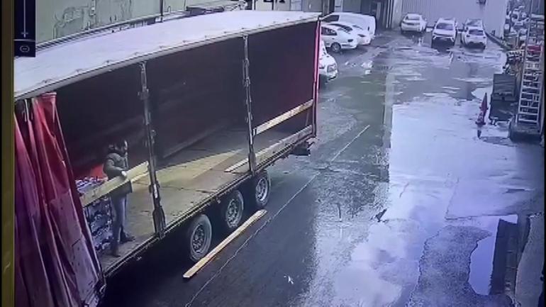 Uygun fiyata taşıyacağız dedikleri malları çalan şebekeye 6 ilde eş zamanlı operasyon