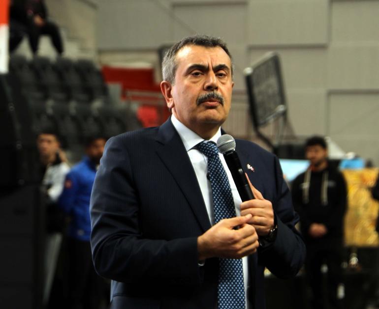 Bakan Tekin: Çocuklar, eğitime hayatına kendi değerlerimizi tanıyarak başlasın istiyoruz