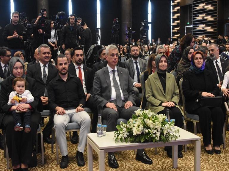 Bakan Memişoğlu: Son 3 ayında ilk hamileliğini yaşayan anne adayına ebe tahsis ediyoruz