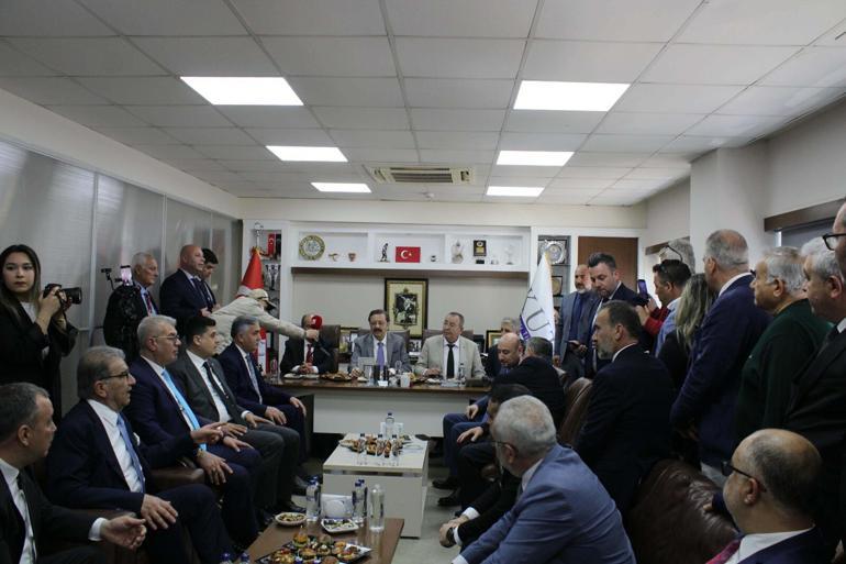 TOBB Başkanı Hisarcıklıoğlu: Türkiyede turizmin ufkunu açan yerlerden biri Kuşadası oldu