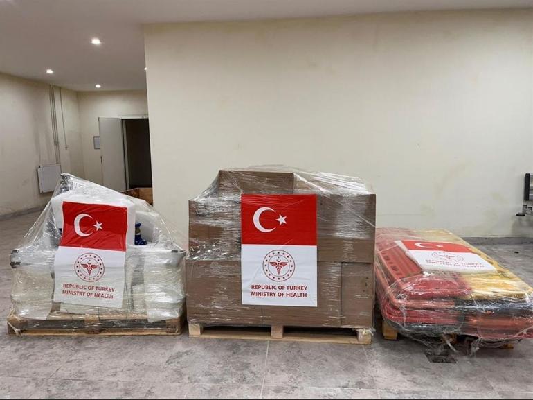 Bakan Memişoğlu: Tıbbi yardım yüklü TIRlarımız İrana yola çıktı