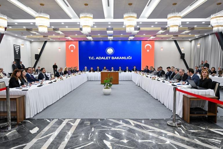 Bakan Gürlek: Suça sürüklenen çocuk kavramını değiştirmemiz gerek