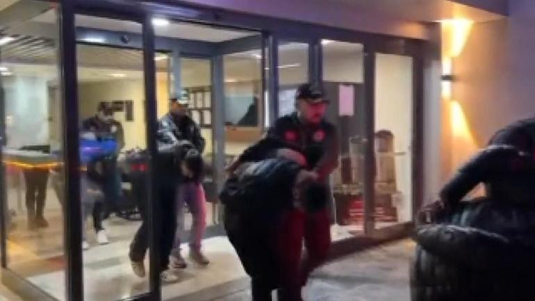 Beşiktaşta araç kiralama şirketinde 14 aracın kundaklanmasıyla ilgili 11 kişi gözaltına alındı