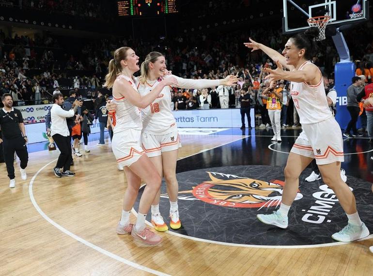 ÇBK Mersin kupasını aldı